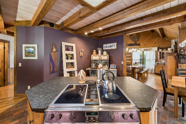 2500 Chimney Springs Rd, Cookeville, TN 38506