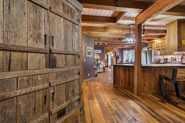2500 Chimney Springs Rd, Cookeville, TN 38506