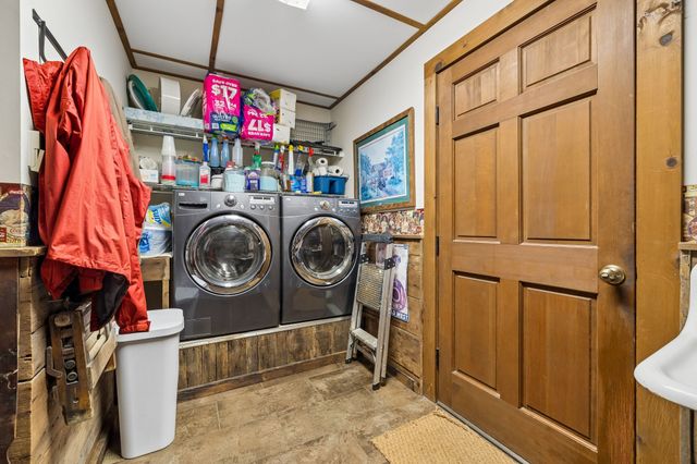 2500 Chimney Springs Rd, Cookeville, TN 38506