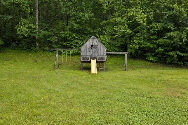 2500 Chimney Springs Rd, Cookeville, TN 38506