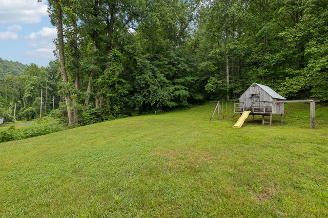 2500 Chimney Springs Rd, Cookeville, TN 38506