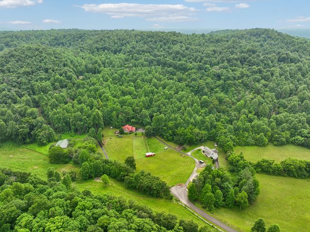 2500 Chimney Springs Rd, Cookeville, TN 38506