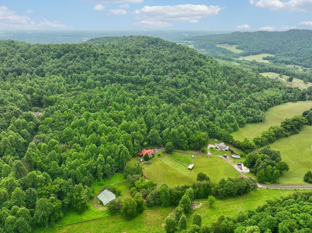 2500 Chimney Springs Rd, Cookeville, TN 38506