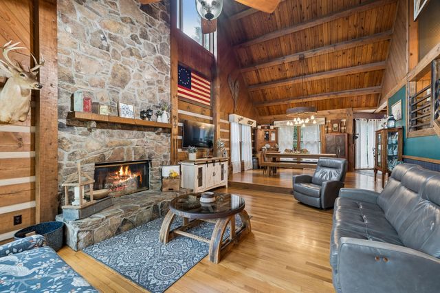 2500 Chimney Springs Rd, Cookeville, TN 38506