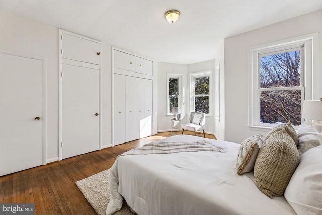 812 NORTH CAROLINA AVE SE, Washington, DC 20003