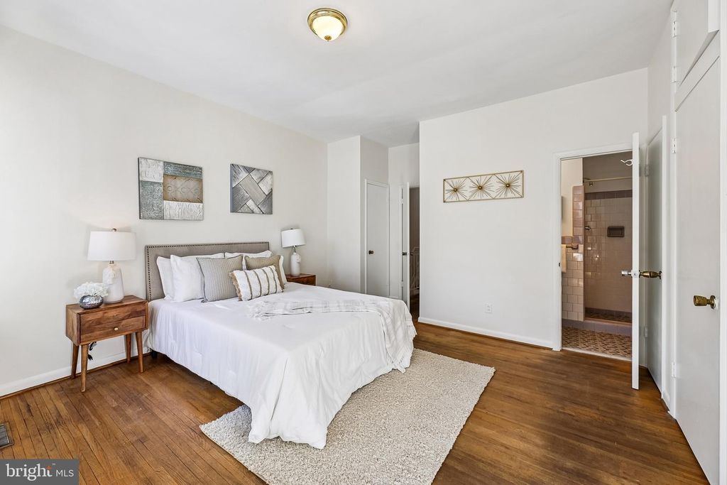 812 NORTH CAROLINA AVE SE, Washington, DC 20003