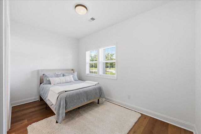 639 N Laurel Street, Summerville, SC 29483