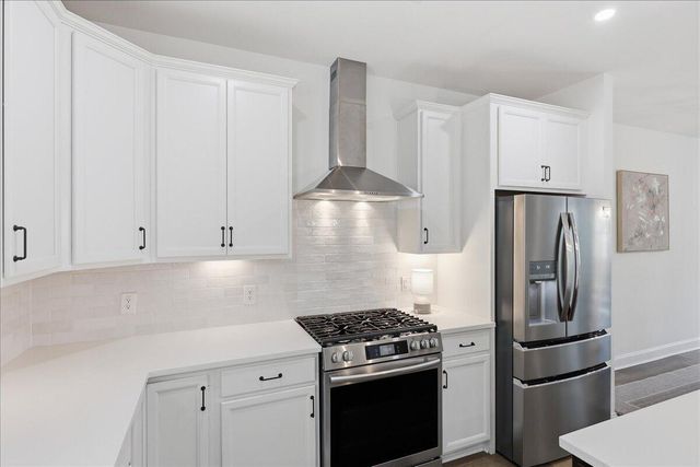 639 N Laurel Street, Summerville, SC 29483