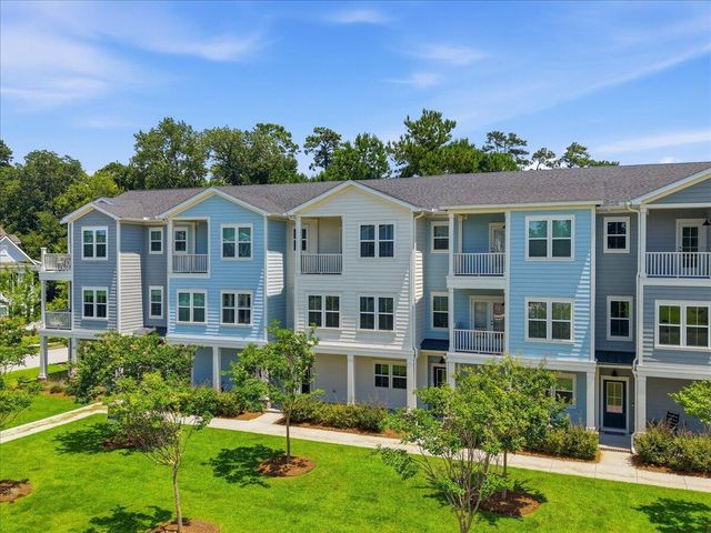 639 N Laurel Street, Summerville, SC 29483