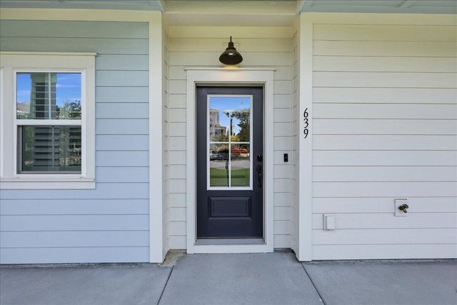 639 N Laurel Street, Summerville, SC 29483