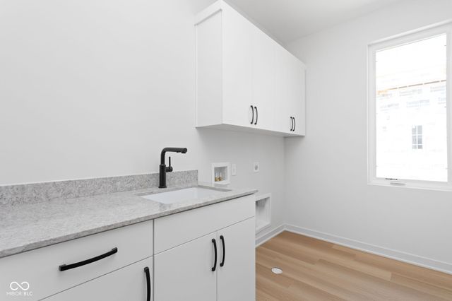 1481 Whistle Way, Westfield, IN 46074