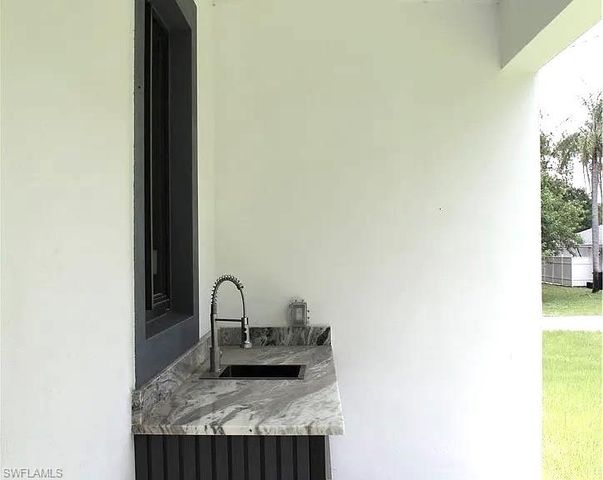 3306 E 2nd ST, Lehigh Acres, FL 33936