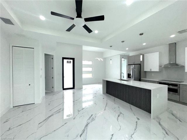3306 E 2nd ST, Lehigh Acres, FL 33936