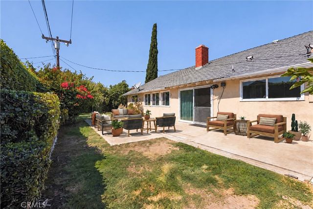 18472 Woodwind Lane, Anaheim, CA 92807
