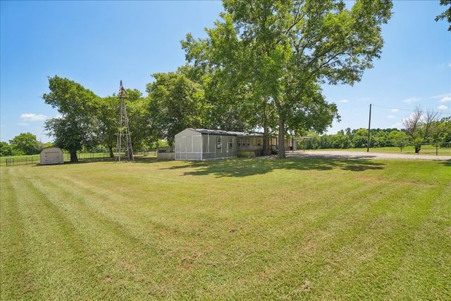 691 S State Highway 78, Bonham, TX 75418