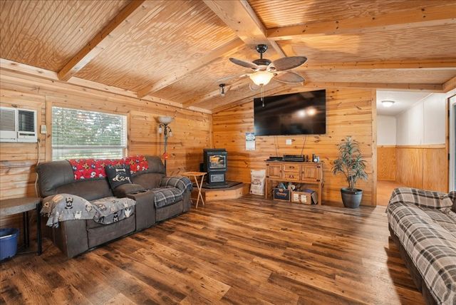 691 S State Highway 78, Bonham, TX 75418