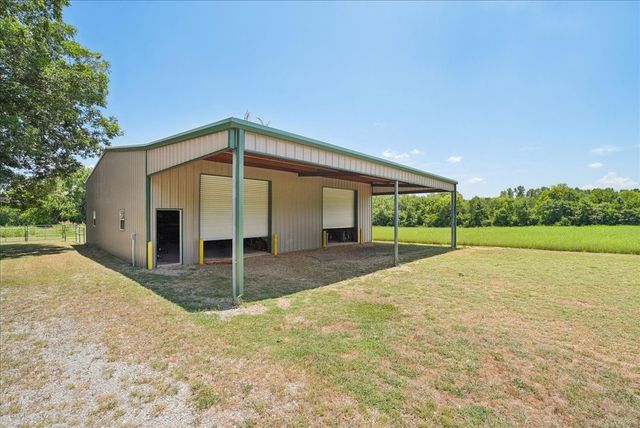691 S State Highway 78, Bonham, TX 75418