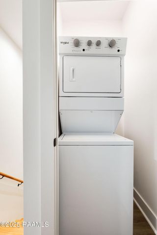 511 Highland Park Lane, Lafayette, LA 70508