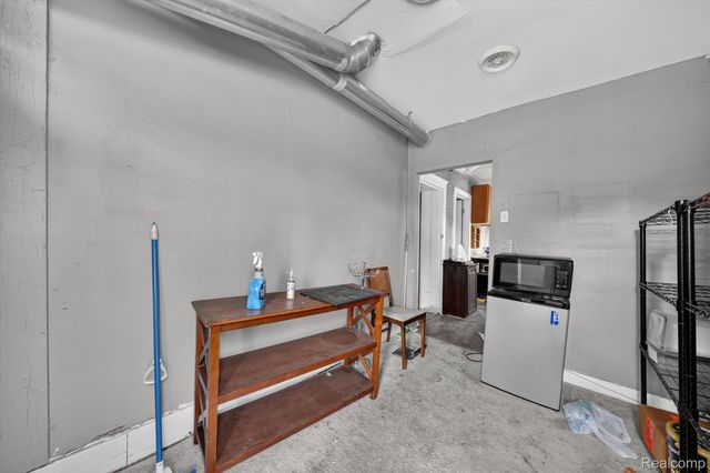 504 Trowbridge Street, Detroit, MI 48202