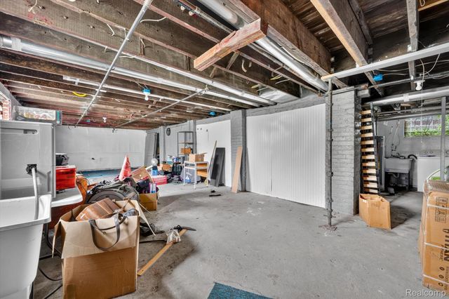 504 Trowbridge Street, Detroit, MI 48202
