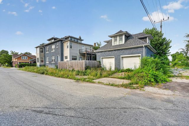 504 Trowbridge Street, Detroit, MI 48202