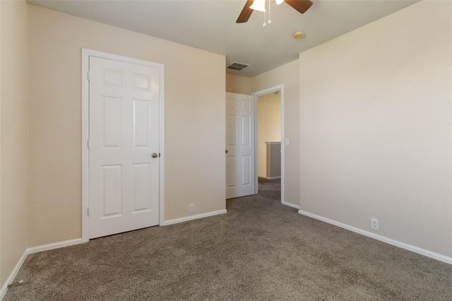 401 Spruce DR, Kyle, TX 78640