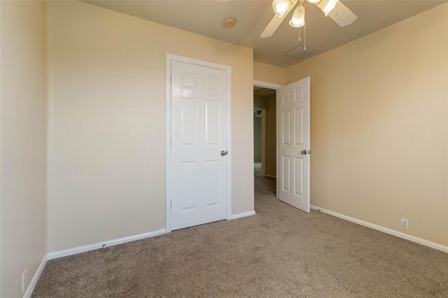 401 Spruce DR, Kyle, TX 78640