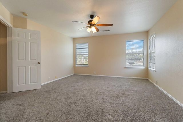 401 Spruce DR, Kyle, TX 78640