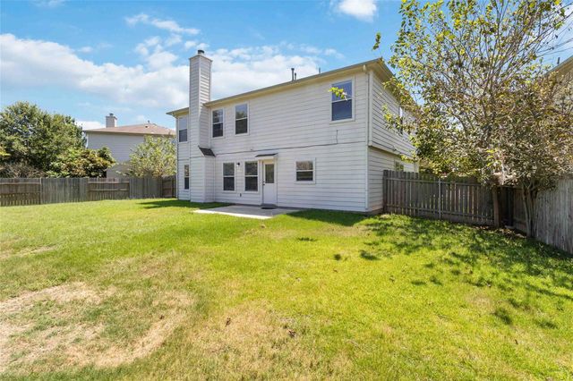 401 Spruce DR, Kyle, TX 78640