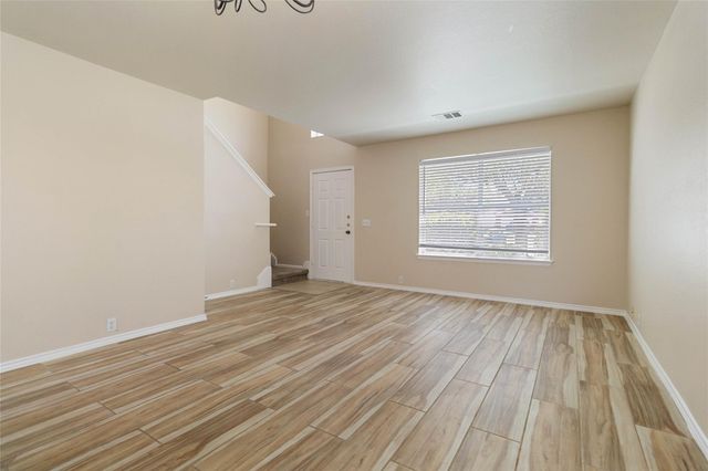 401 Spruce DR, Kyle, TX 78640