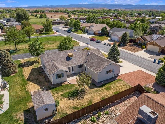 208 Chipeta Pines Court, Grand Junction, CO 81503