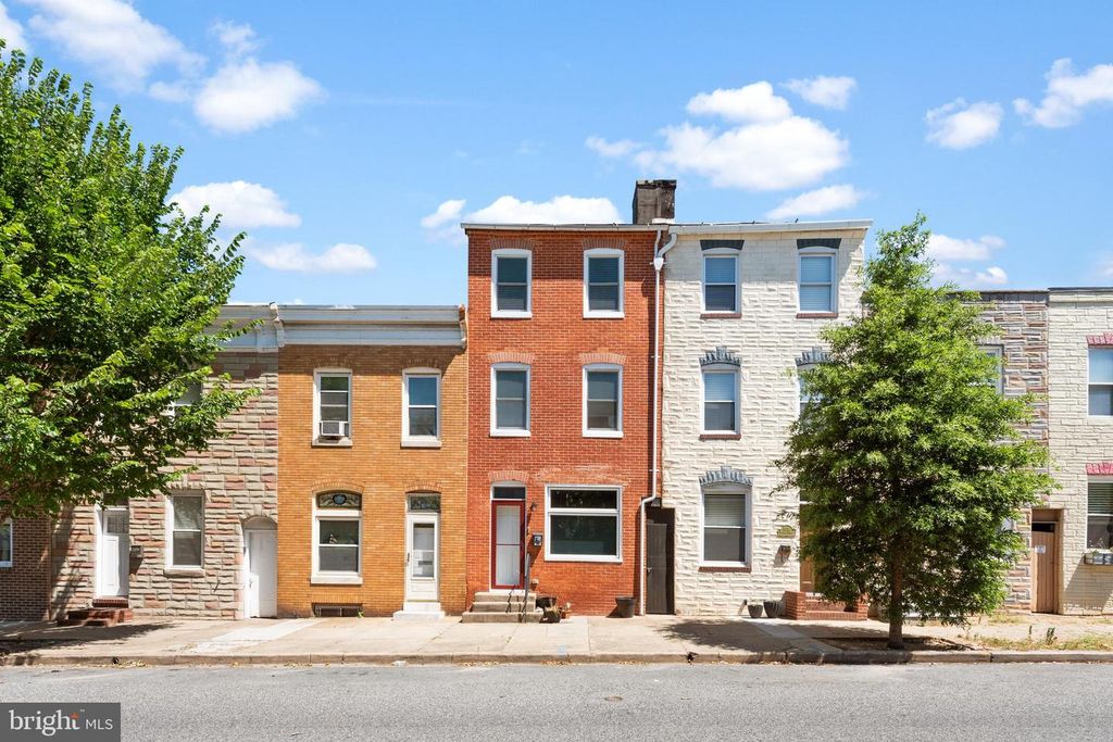 Image 3 of property listing at 3032 HUDSON ST, Baltimore, MD 21224