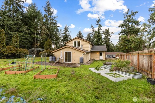 101 D Street, Port Hadlock, WA 98339
