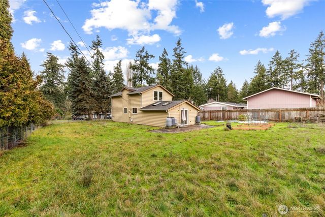 101 D Street, Port Hadlock, WA 98339