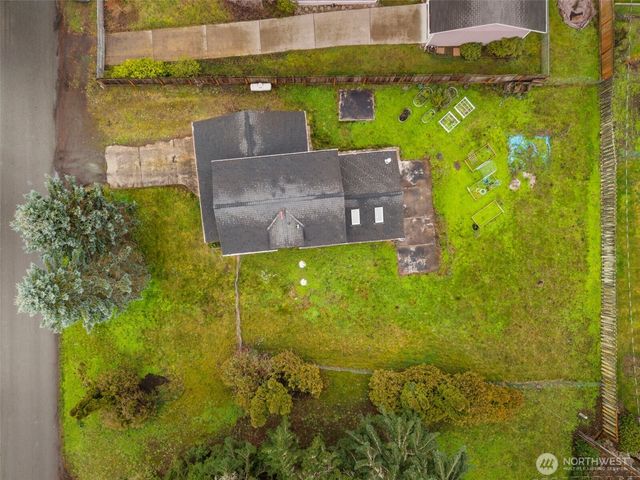 101 D Street, Port Hadlock, WA 98339