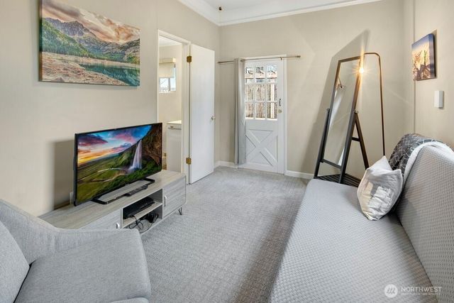 1906 E Union Street, Seattle, WA 98122