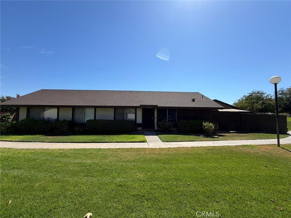 4387 Kingsbury, Riverside, CA 92503