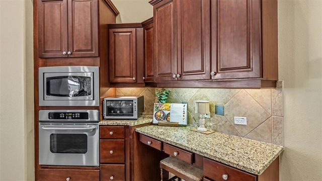 664 WHISPER WOODS DRIVE, Lakeland, FL 33813