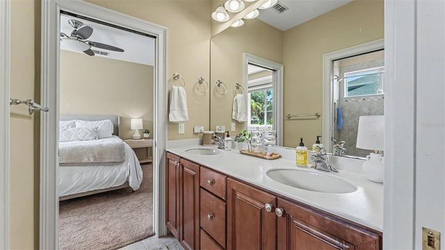 664 WHISPER WOODS DRIVE, Lakeland, FL 33813