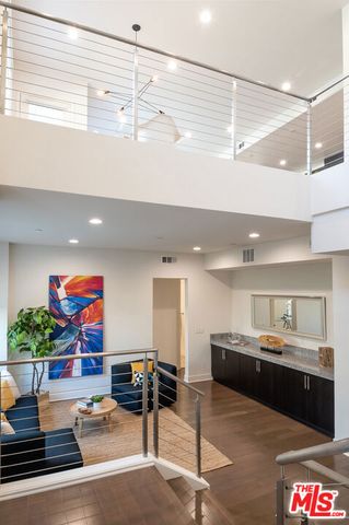 12658 Sandhill Lane 1, Los Angeles, CA 90094