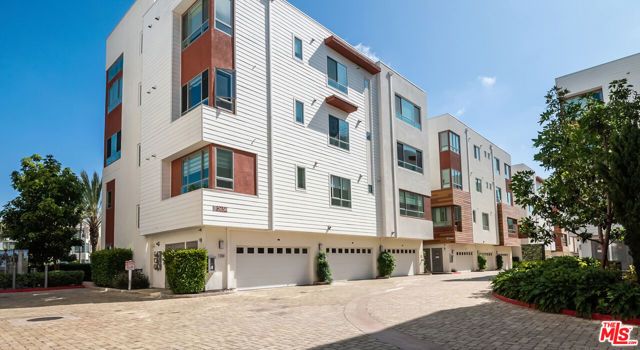 12658 Sandhill Lane 1, Los Angeles, CA 90094