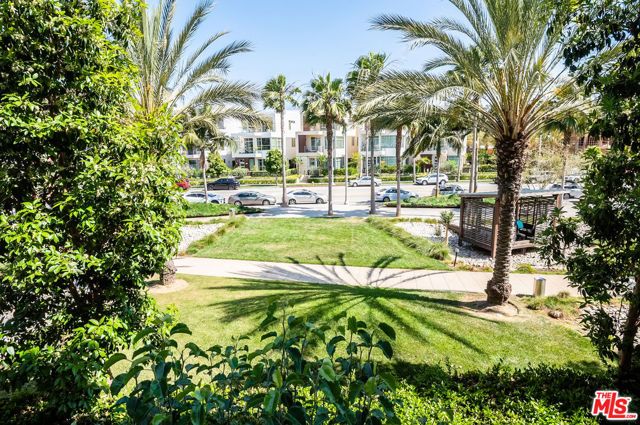 12658 Sandhill Lane 1, Los Angeles, CA 90094