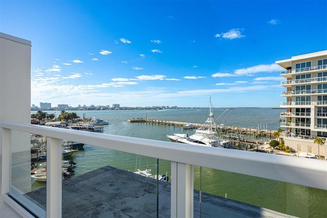 870 N OSCEOLA AVENUE, Clearwater, FL 33755