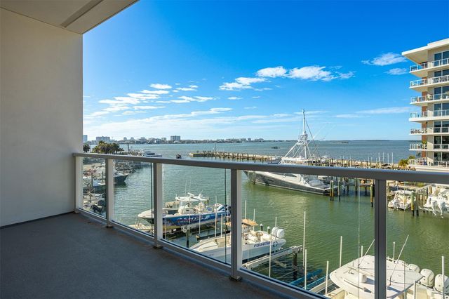 870 N OSCEOLA AVENUE, Clearwater, FL 33755