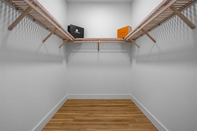 870 N OSCEOLA AVENUE, Clearwater, FL 33755