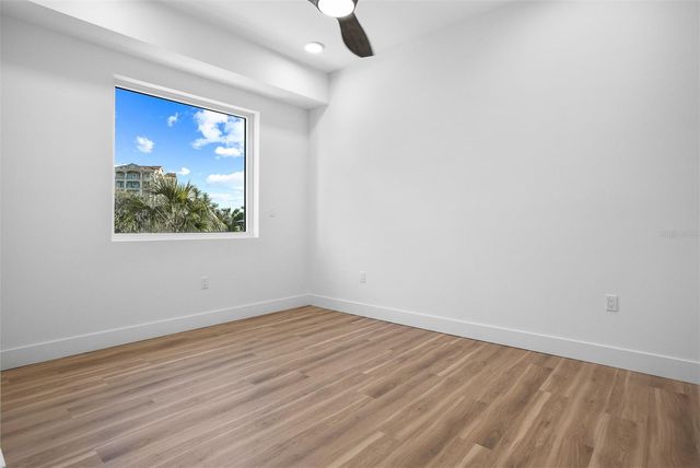 870 N OSCEOLA AVENUE, Clearwater, FL 33755