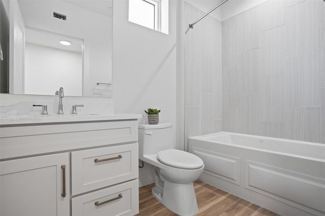 870 N OSCEOLA AVENUE, Clearwater, FL 33755