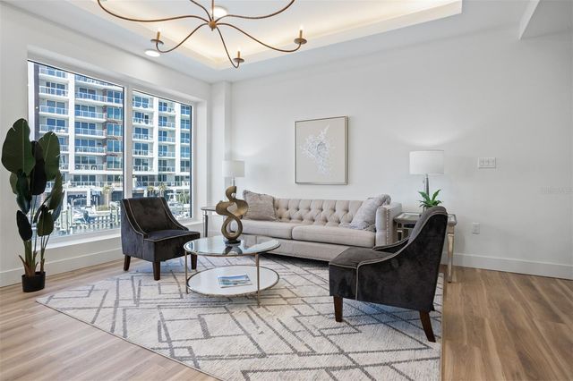 870 N OSCEOLA AVENUE, Clearwater, FL 33755