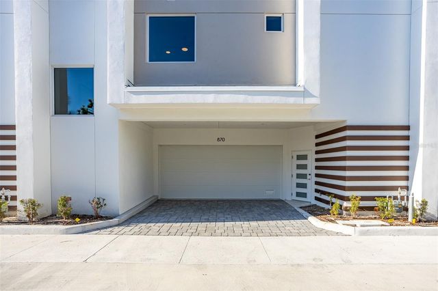 870 N OSCEOLA AVENUE, Clearwater, FL 33755