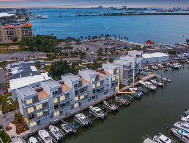 870 N OSCEOLA AVENUE, Clearwater, FL 33755